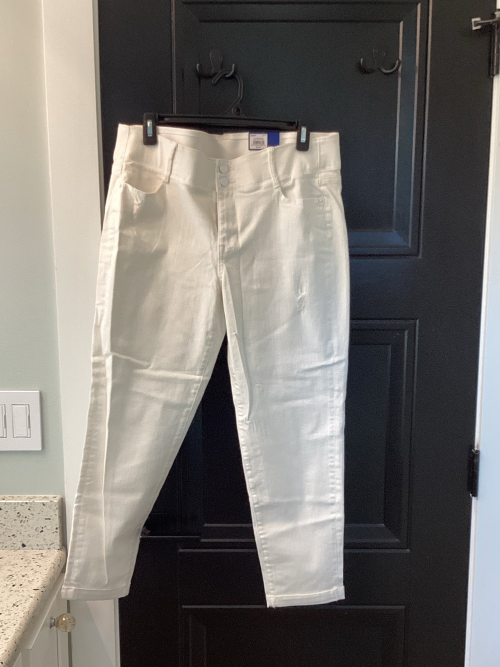 Apt. 9 White Ankle Skinny Jeans
